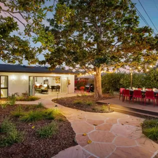 08   mesa breeze rear view twilight