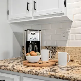 12 seacliff solmar kitchen