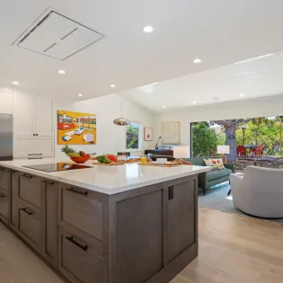13   mesa breeze kitchen