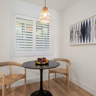 13 seacliff solmar breakfast area