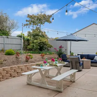 16 beach bliss back patio