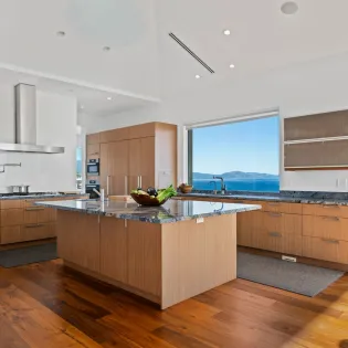 16 via pacifica kitchen