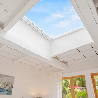 18 seashell cottage skylight