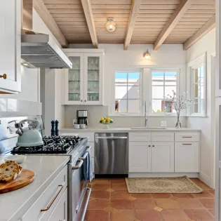 2 casa tranquillo kitchen