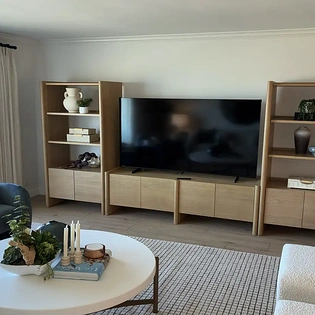 2.2 seacliff island view living room4