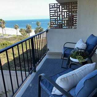2.3 seacliff pacifica santa barbara living room balcony2
