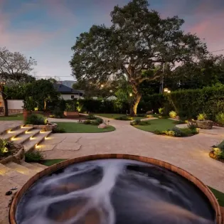 20 hot tub  twilight 