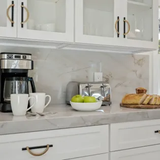22 shoreline splendor kitchen