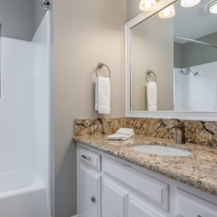 221 01111masterbathroom