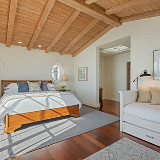 23 primary bedroom