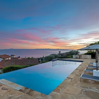 24 via pacifica swimming pool