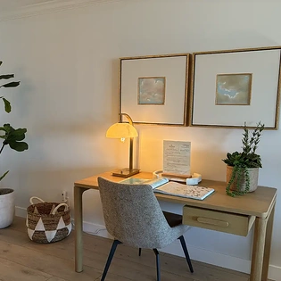 3.4 seacliff island view desk office area