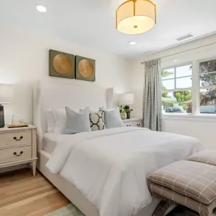 31 shoreline splendor bedroom3