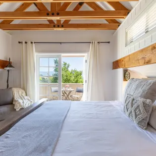 33 ballard canyon bedroom 4