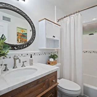 37 las brisas bathroom 2 1