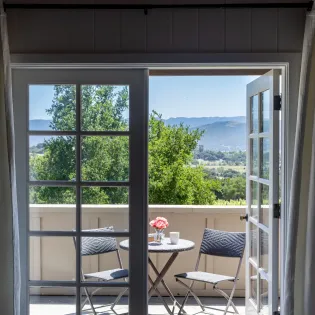 38 ballard canyon sitting area