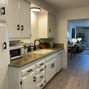 4.0 seacliff island view kitchen1
