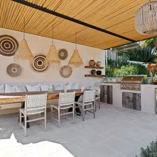 4.1 coastal drift outdoor dining 2