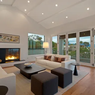 40 via pacifica family room twilight