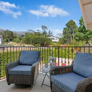 45 foothill oasis balcony