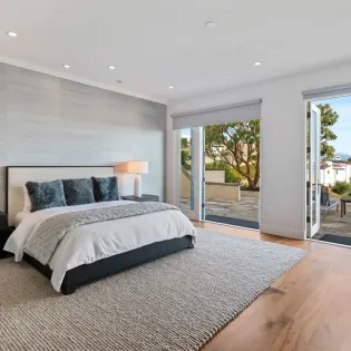 57 via pacifica primary bedroom