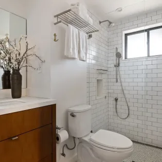 59   ocean view bathroom edit