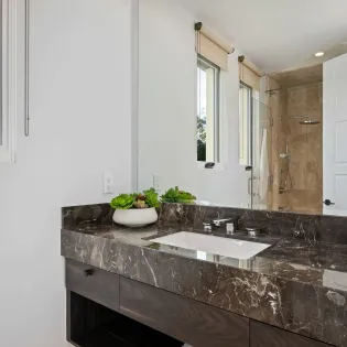 66 via pacifica bathroom 3