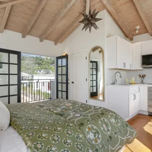 7 casa tranquillo bedroom area