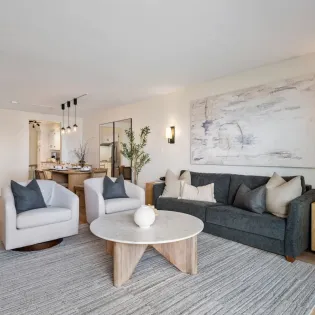 8 seacliff solmar living room