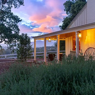 casita de los robles side view twilight edit