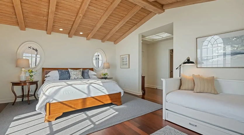 23 primary bedroom