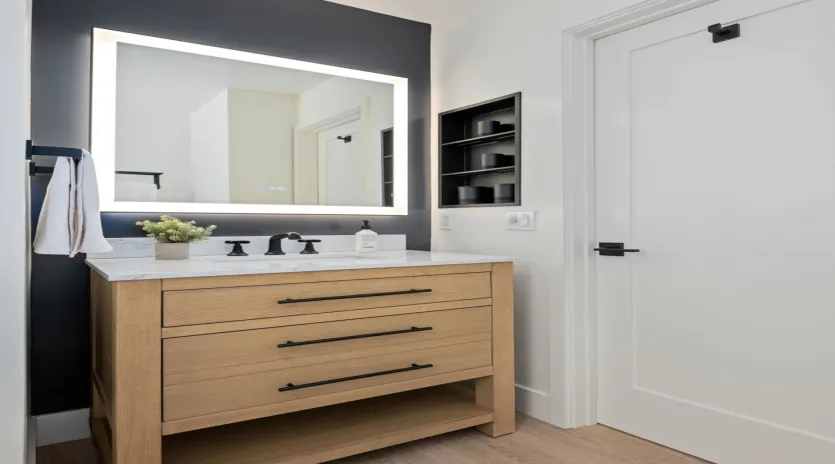 24 seacliff solmar bathroom 2