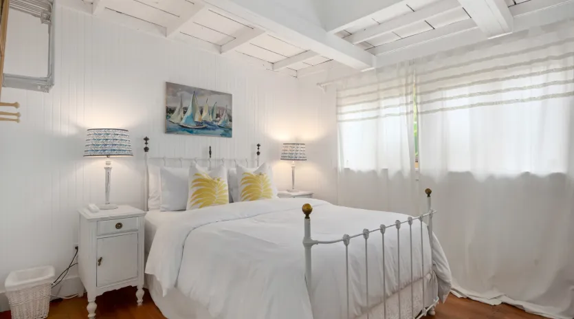 36 seaside retreat bedroom