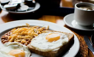 Top 5 Breakfast Spots in Santa Barbara